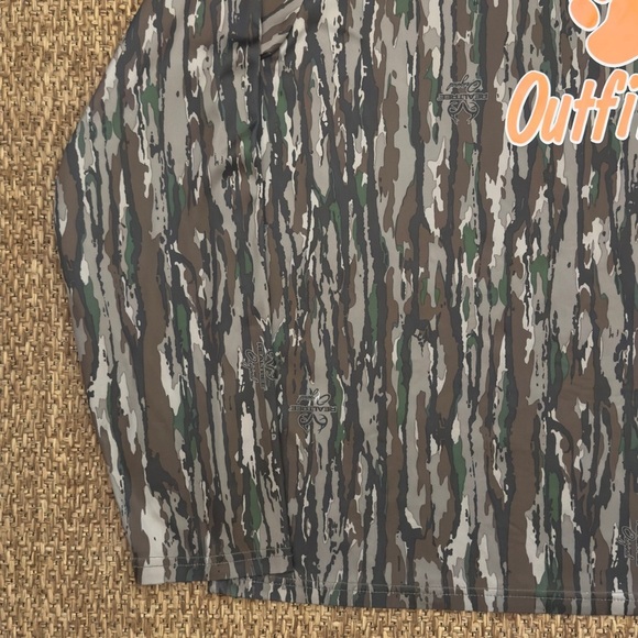 Realtree Blooming Valley Outfiiters Long Sleeve Shirt - Picture 9 of 13
